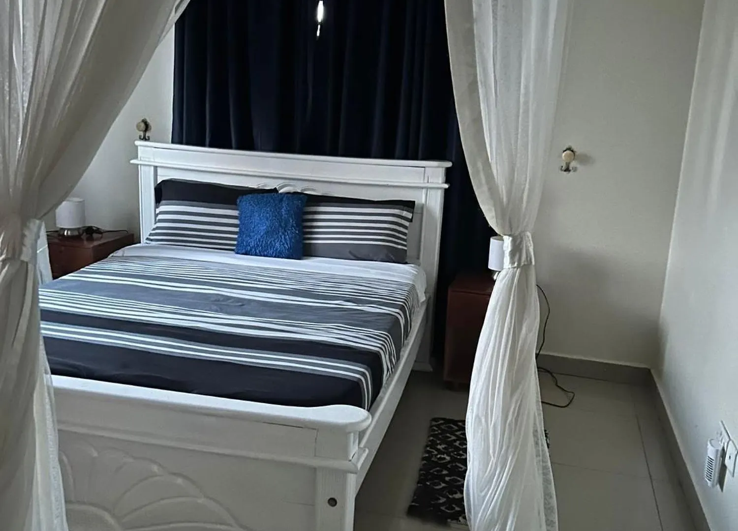 The Abode Apartments Lake View & Breakfast Suite Near Beach Entebbe